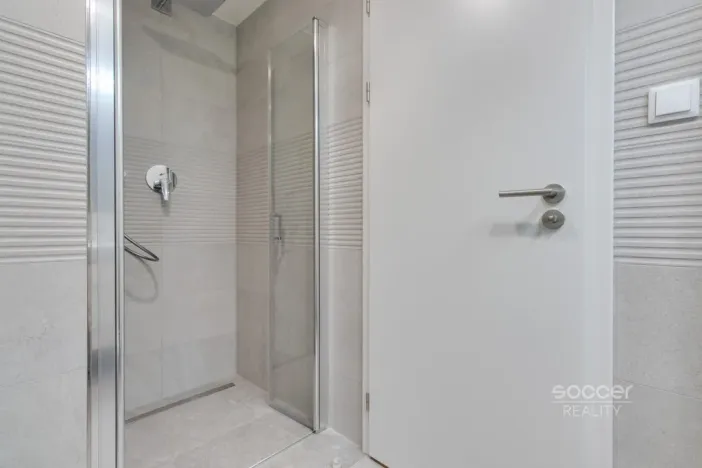 Pronájem bytu 1+kk, Praha - Hloubětín, Poděbradská, 32 m2