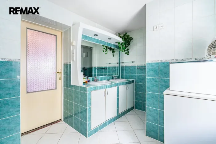 Prodej kanceláře, Rosice, Na Mýtě, 394 m2