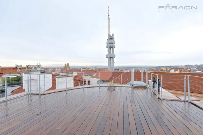 Pronájem bytu 2+kk, Praha - Vinohrady, náměstí Jiřího z Poděbrad, 60 m2