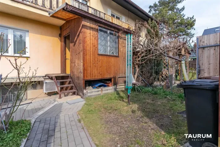 Prodej bytu 2+1, Praha - Dolní Chabry, Bolebořská, 47 m2