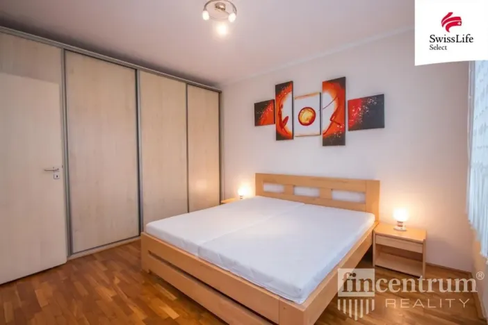 Pronájem bytu 2+kk, Pardubice, náměstí Dukelských hrdinů, 59 m2