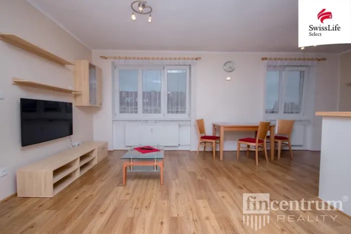 Pronájem bytu 2+kk, Pardubice, náměstí Dukelských hrdinů, 59 m2