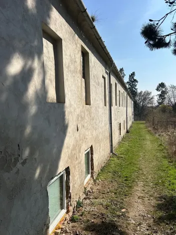 Pronájem skladu, Hajany, 900 m2