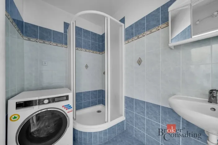 Prodej bytu 3+1, Hradec Králové - Slezské Předměstí, Polní, 58 m2