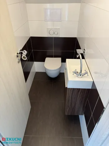 Prodej bytu 4+kk, Praha - Lochkov, K Lahovské, 99 m2