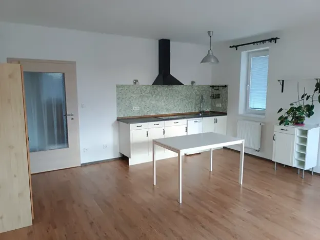 Pronájem bytu 1+kk, Praha - Zličín, Tvrdonická, 46 m2