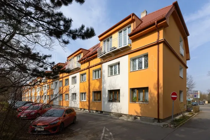 Prodej bytu 2+kk, Praha - Letňany, Křivoklátská, 54 m2