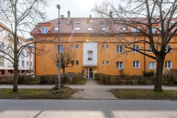 Prodej bytu 2+kk, Praha - Letňany, Křivoklátská, 54 m2