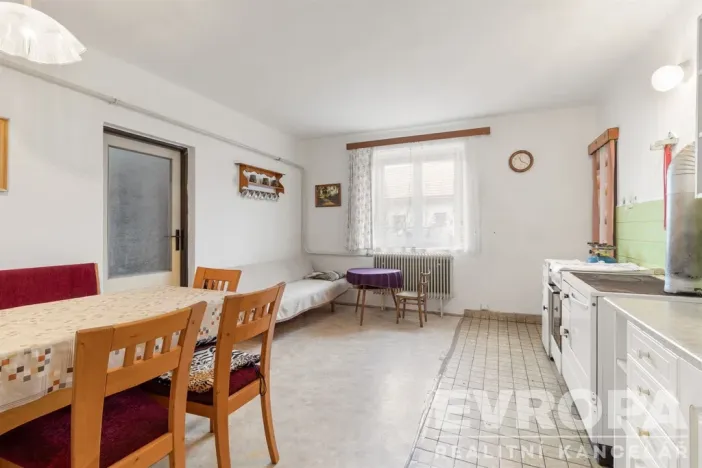 Prodej rodinného domu, Kunžak, 250 m2