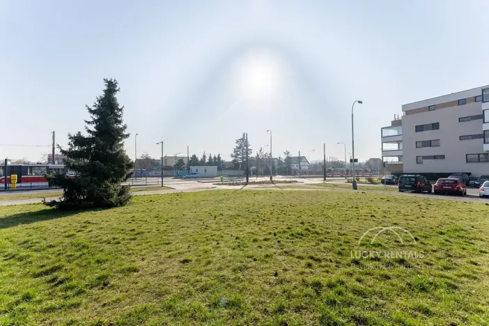 Pronájem bytu 2+kk, Praha - Kamýk, Freiwaldova, 43 m2