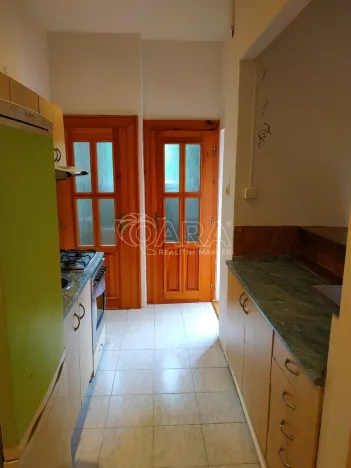 Pronájem bytu 2+kk, Praha - Nusle, Táborská, 57 m2