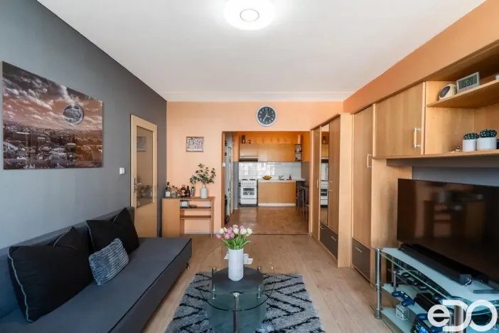 Pronájem bytu 2+kk, Praha, U pramene, 49 m2