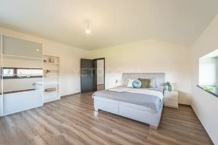 Prodej rodinného domu, Kornatice, 270 m2