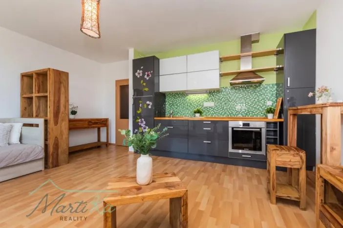 Prodej bytu 1+kk, Hostivice, Žitná, 31 m2