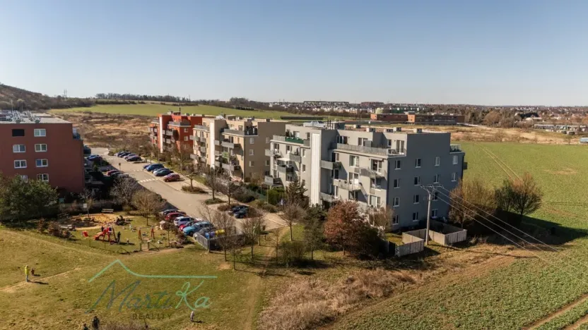 Prodej bytu 1+kk, Hostivice, Žitná, 31 m2