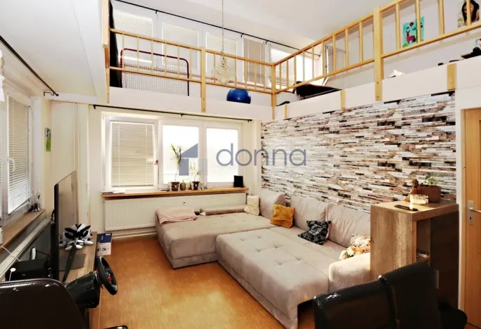 Pronájem bytu 3+kk, Praha, Plovdivská, 92 m2