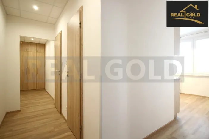 Pronájem bytu 2+1, Třebíč, Obránců míru, 54 m2