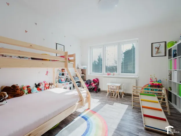 Prodej rodinného domu, Pardubice - Doubravice, 390 m2