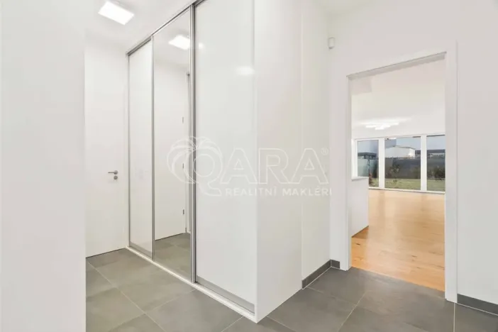 Prodej rodinného domu, Praha - Čakovice, Kurta Hubera, 136 m2