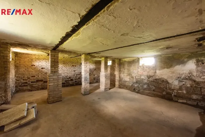 Prodej zemědělské usedlosti, Chvalnov-Lísky - Lísky, 350 m2