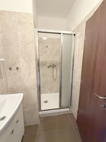 Pronájem bytu 2+kk, Praha - Záběhlice, Ke skalkám, 36 m2