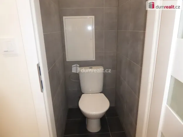 Prodej bytu 3+1, Liberec - Liberec VI-Rochlice, Na Jezírku, 70 m2