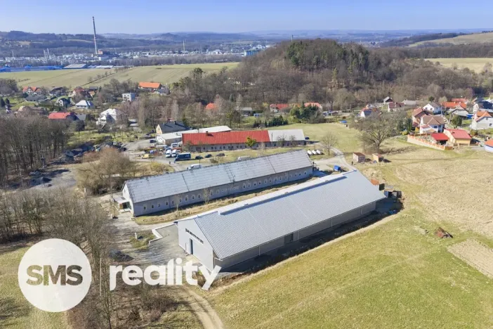 Pronájem skladu, Valašské Meziříčí - Bynina, 767 m2