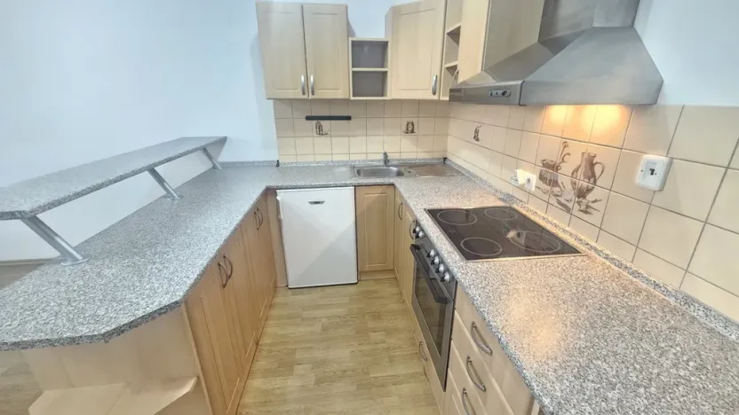 Pronájem bytu 1+kk, Praha - Stodůlky, Harmonická, 42 m2