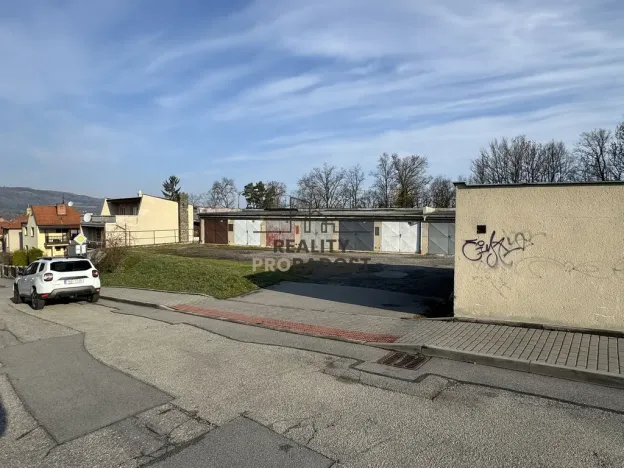 Prodej garáže, Blansko, 18 m2