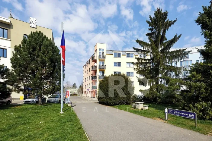 Pronájem bytu 2+kk, Praha - Suchdol, K mírám, 55 m2