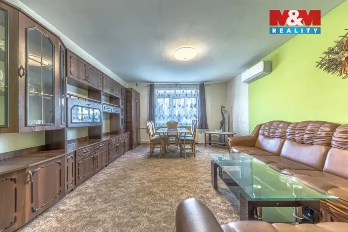 Prodej rodinného domu, Horní Počaply, 180 m2