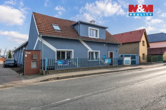 Prodej rodinného domu, Horní Počaply, 180 m2