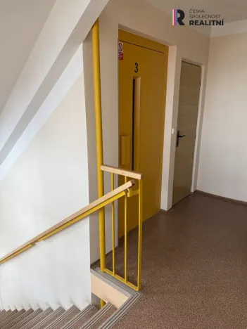 Pronájem bytu 2+kk, Podbořany, Kpt. Nálepky, 42 m2