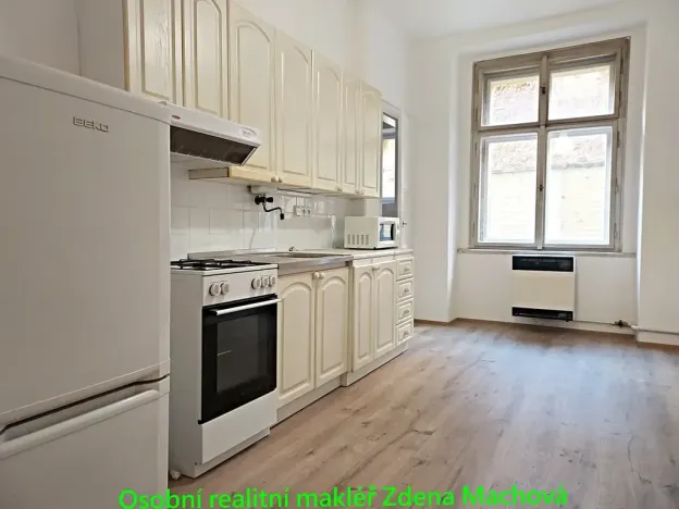 Pronájem bytu 2+kk, Praha - Žižkov, Hartigova, 43 m2