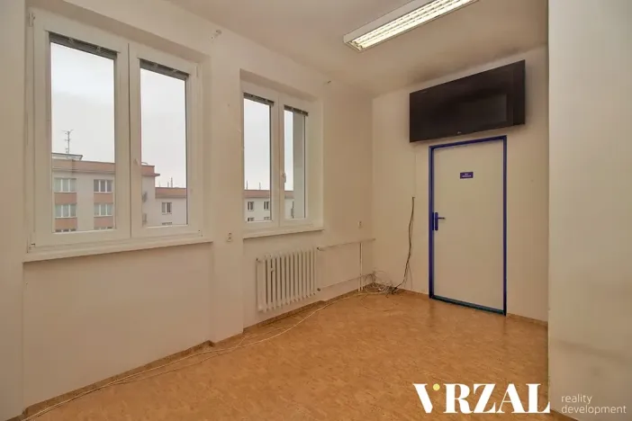 Pronájem ordinace, Plzeň, Francouzská třída, 63 m2