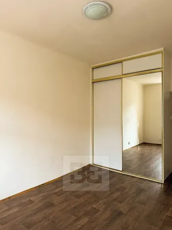 Pronájem bytu 2+1, Praha - Holešovice, U Uranie, 56 m2