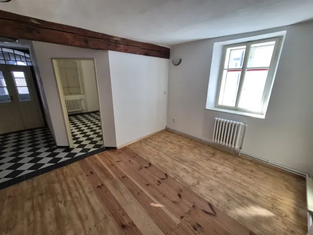 Pronájem bytu 1+1, Sobotka, náměstí Míru, 35 m2