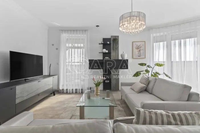 Prodej bytu 2+kk, Praha - Letňany, Tupolevova, 70 m2