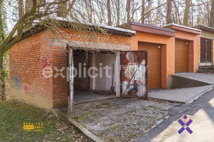 Prodej garáže, Zlín, Lesní čtvrť III, 22 m2
