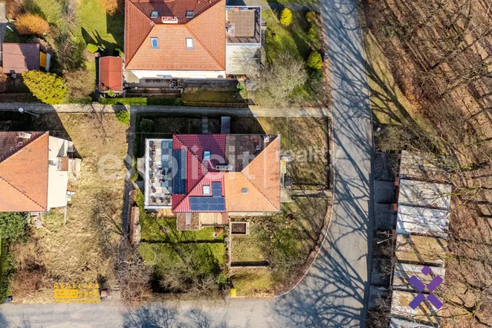 Prodej garáže, Zlín, Lesní čtvrť III, 22 m2