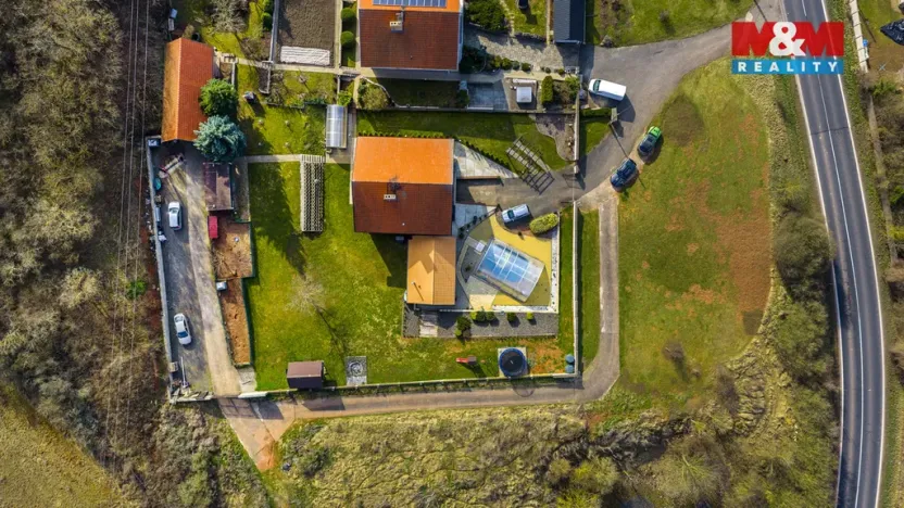 Prodej rodinného domu, Očihov, 280 m2