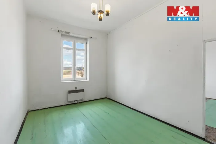 Prodej obchodního prostoru, Louny, Husova, 744 m2