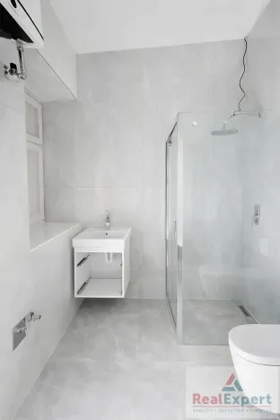 Pronájem bytu 1+kk, Praha - Vinohrady, Máchova, 35 m2