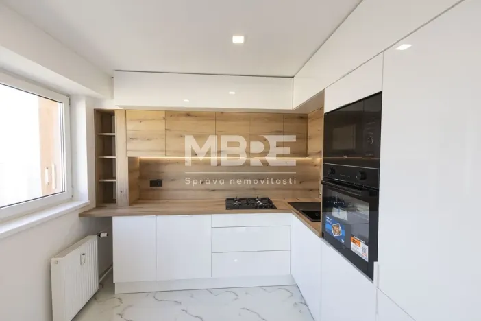 Pronájem bytu 3+1, Orlová - Lutyně, Vnitřní, 71 m2