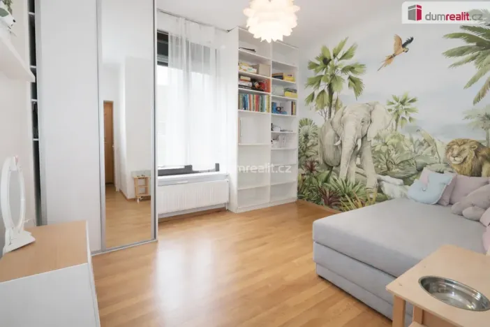 Pronájem bytu 3+kk, Praha - Modřany, Štolcova, 72 m2