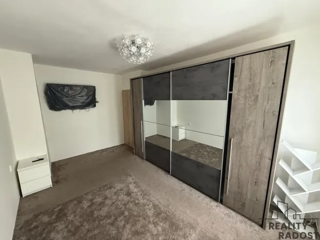 Pronájem rodinného domu, Přítluky, 260 m2