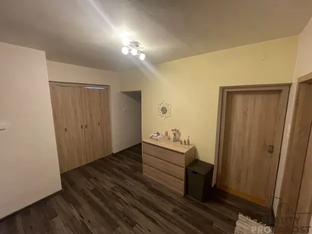 Pronájem rodinného domu, Přítluky, 260 m2
