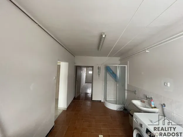 Pronájem rodinného domu, Přítluky, 260 m2