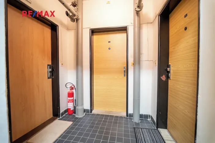 Prodej bytu 1+kk, Praha - Strašnice, Černokostelecká, 26 m2