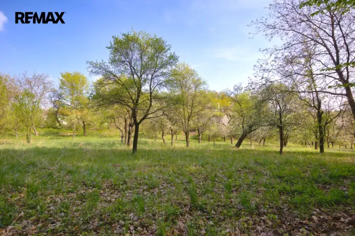 Prodej pozemku pro bydlení, Březnice, 1697 m2